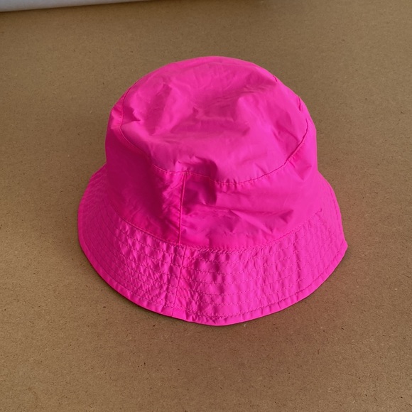Pink/Black Reversible Bucket Hat. One Size. - Picture 2 of 6